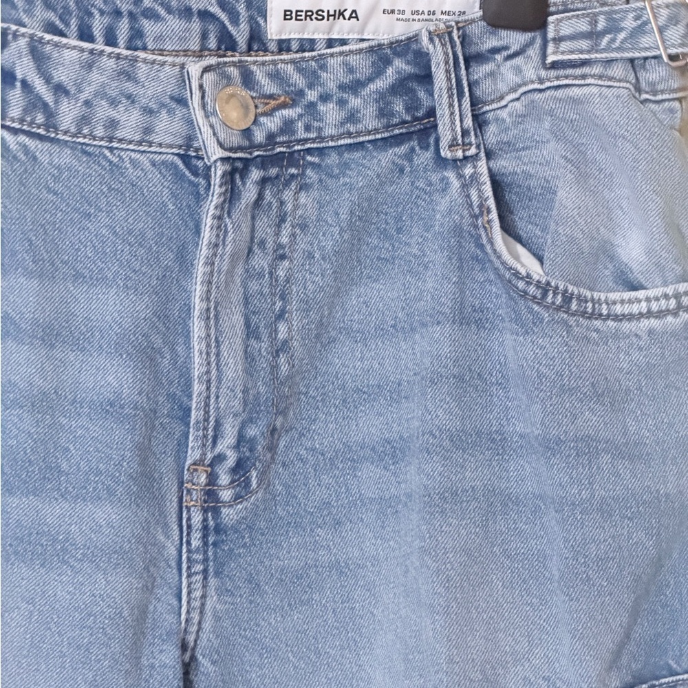 Bershka Light Denim Cargo Flare Jeans - Picture 4 of 8